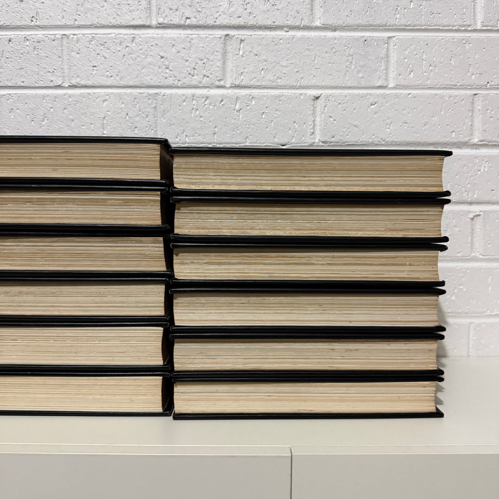 1981 Encyclopaedia Britannica Micropaedia Complete 30 Book set, Black Edition, Gold Top