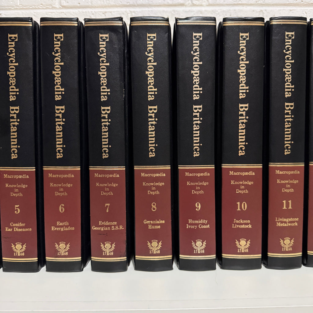 1981 Encyclopaedia Britannica Micropaedia Complete 30 Book set, Black Edition, Gold Top