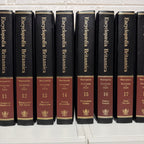 1981 Encyclopaedia Britannica Micropaedia Complete 30 Book set, Black Edition, Gold Top