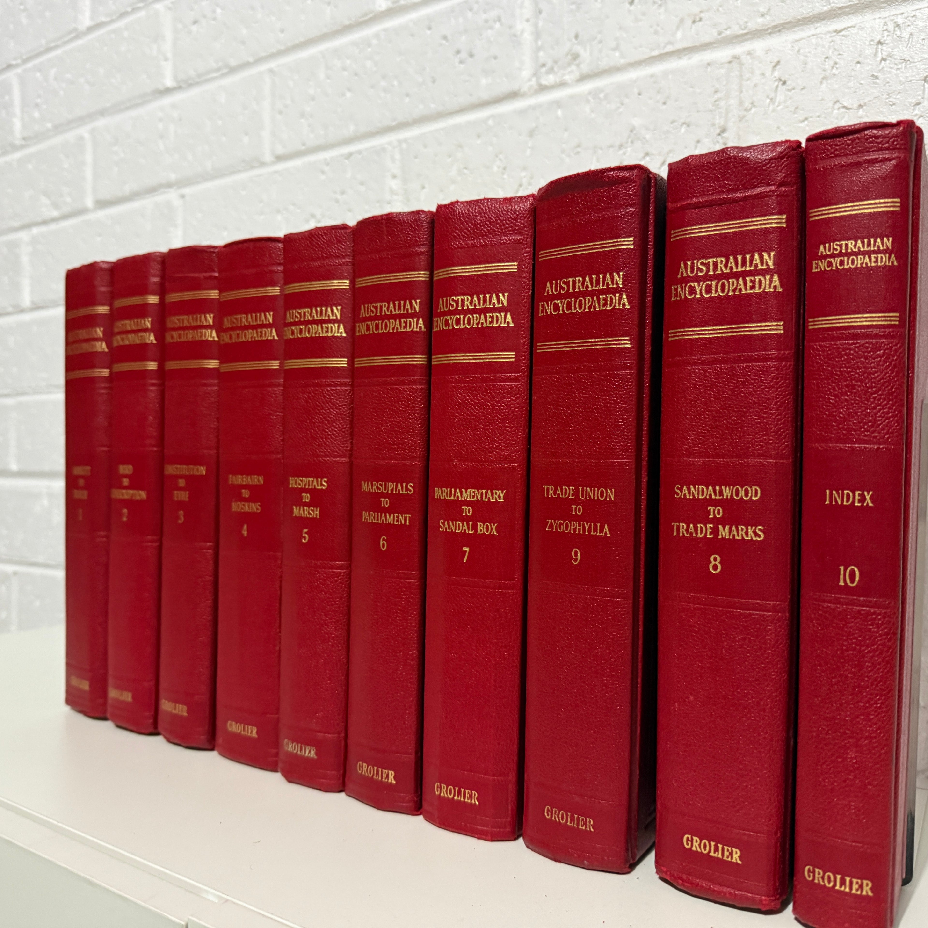 1963 The Grolier Society Australian Encyclopedia, 10 x Book Set, Red Edition VG
