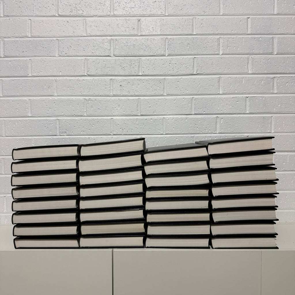 1993 Encyclopaedia Britannica Micropaedia Complete 32 Book Set, Black Edition, Gold Top