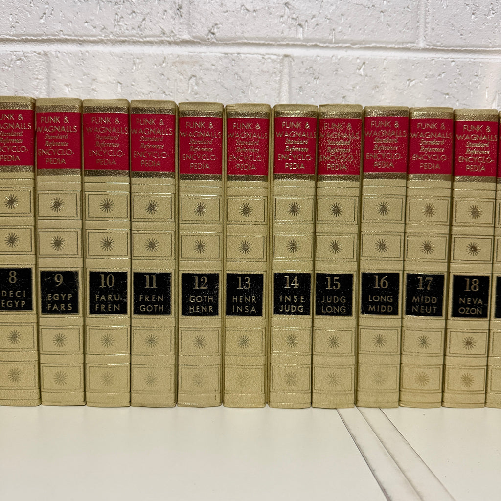 1973 Funk & Wagnall Standard Reference Encyclopedia, 26 x Book Set, Gold Edition, Gold Top