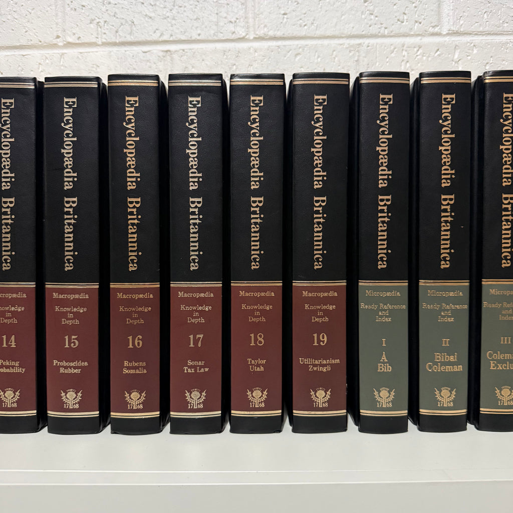 1982 Encyclopaedia Britannica Micropaedia Complete 30 Book set, Black Edition, Gold Top