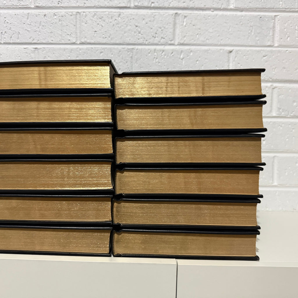 1982 Encyclopaedia Britannica Micropaedia Complete 30 Book set, Black Edition, Gold Top