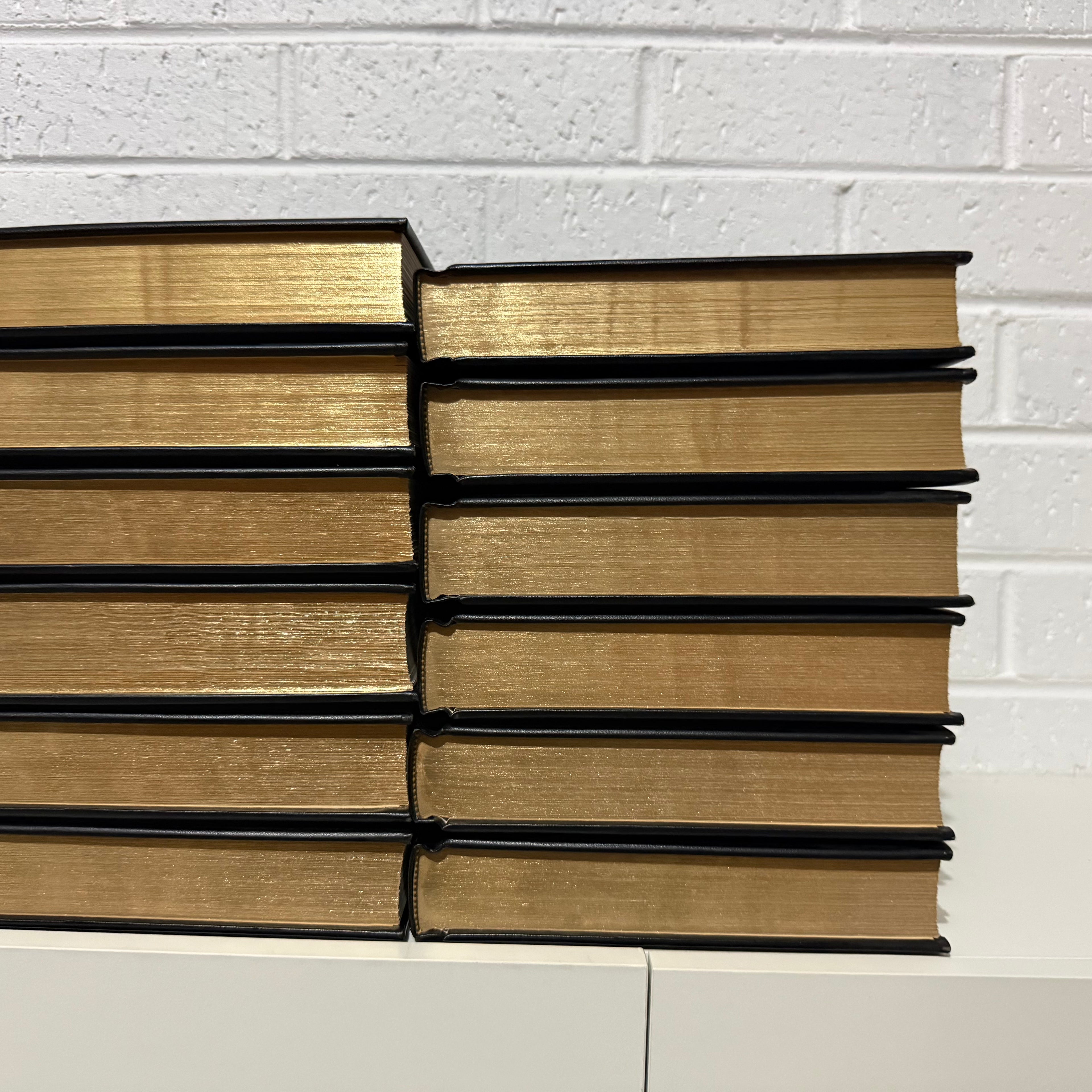 1982 Encyclopaedia Britannica Micropaedia Complete 30 Book set, Black Edition, Gold Top