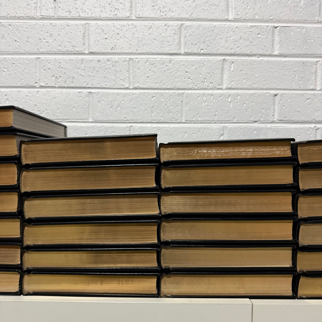 1991 Encyclopaedia Britannica Micropaedia Complete 32 Book Set, Black Edition, Gold Top