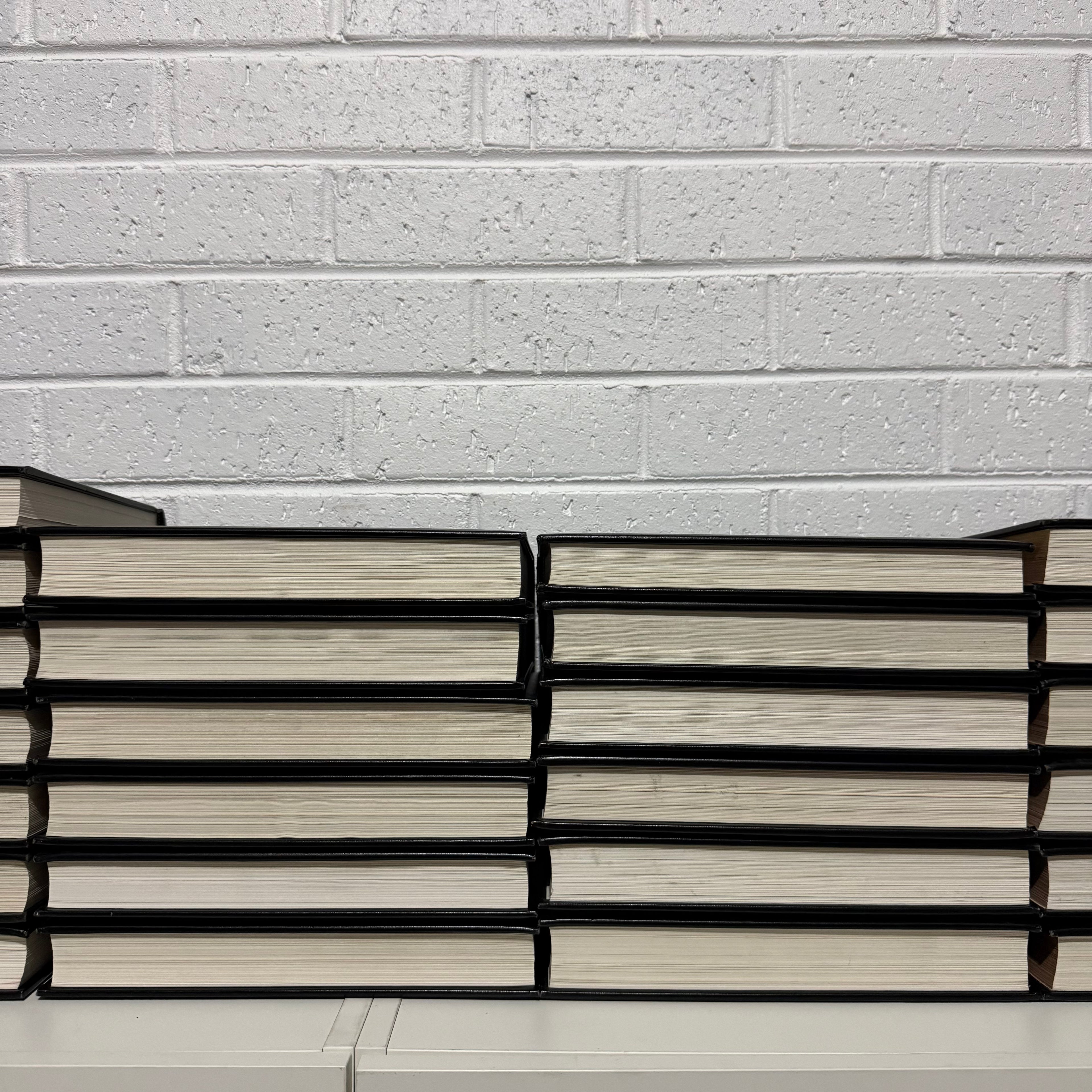 1991 Encyclopaedia Britannica Micropaedia Complete 32 Book Set, Black Edition, Gold Top