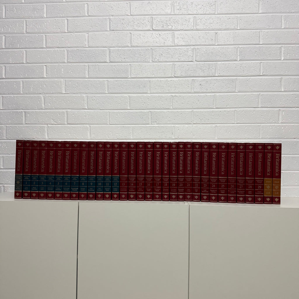 1990 Encyclopaedia Britannica Micropaedia Complete 32 Book Set, Red Edition