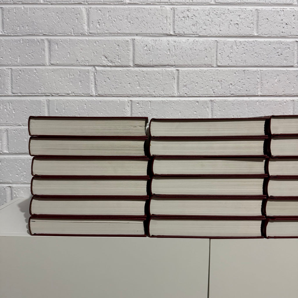 1990 Encyclopaedia Britannica Micropaedia Complete 32 Book Set, Red Edition
