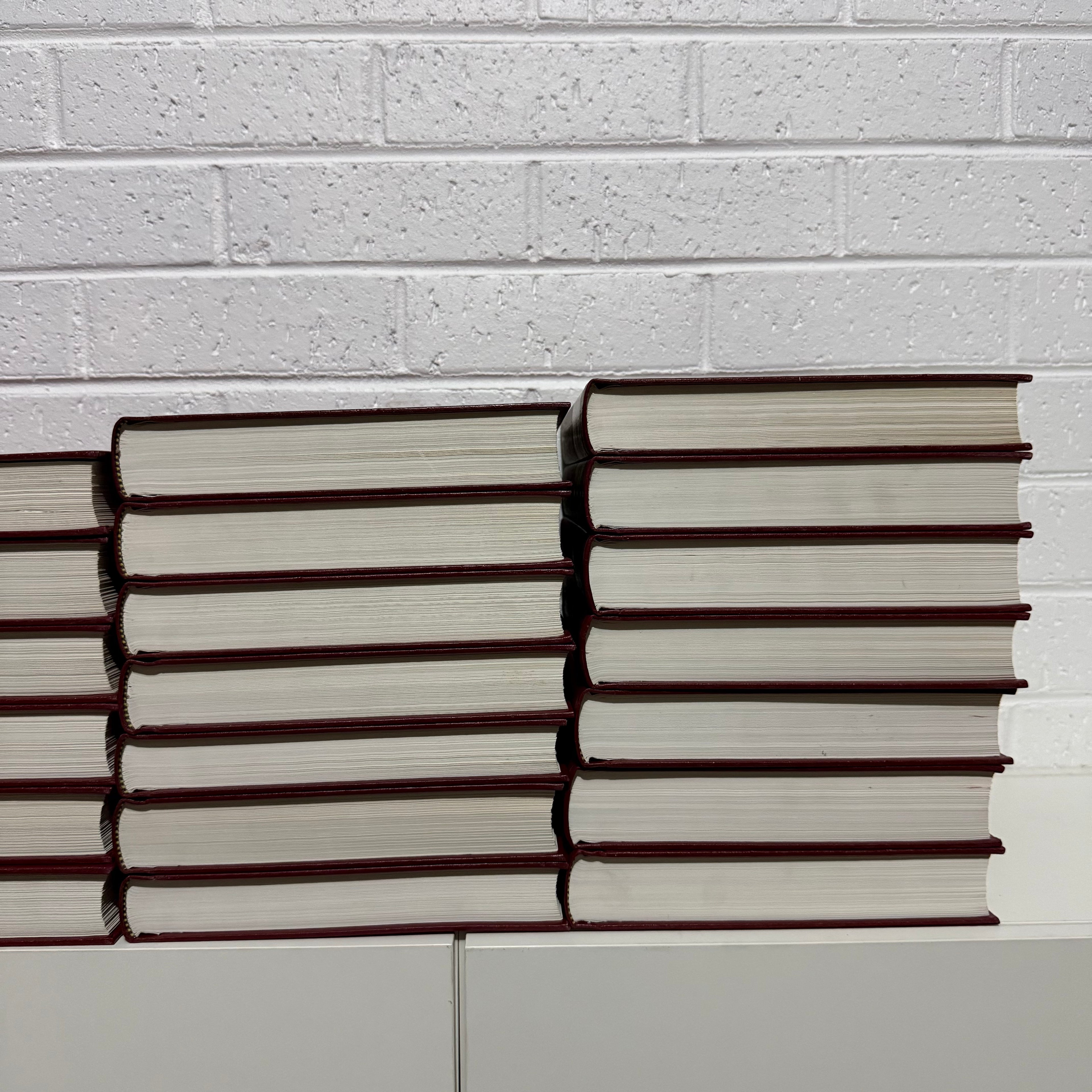 1990 Encyclopaedia Britannica Micropaedia Complete 32 Book Set, Red Edition