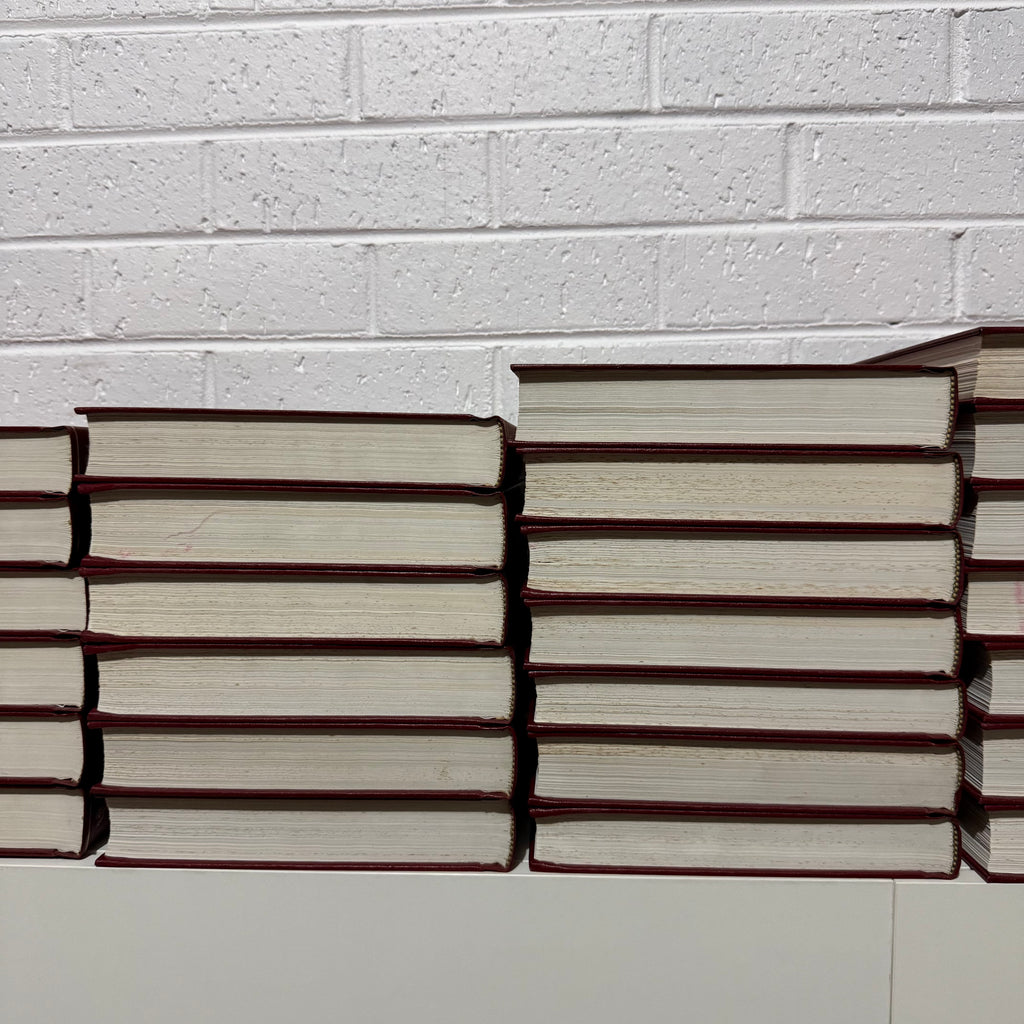 1990 Encyclopaedia Britannica Micropaedia Complete 32 Book Set, Red Edition