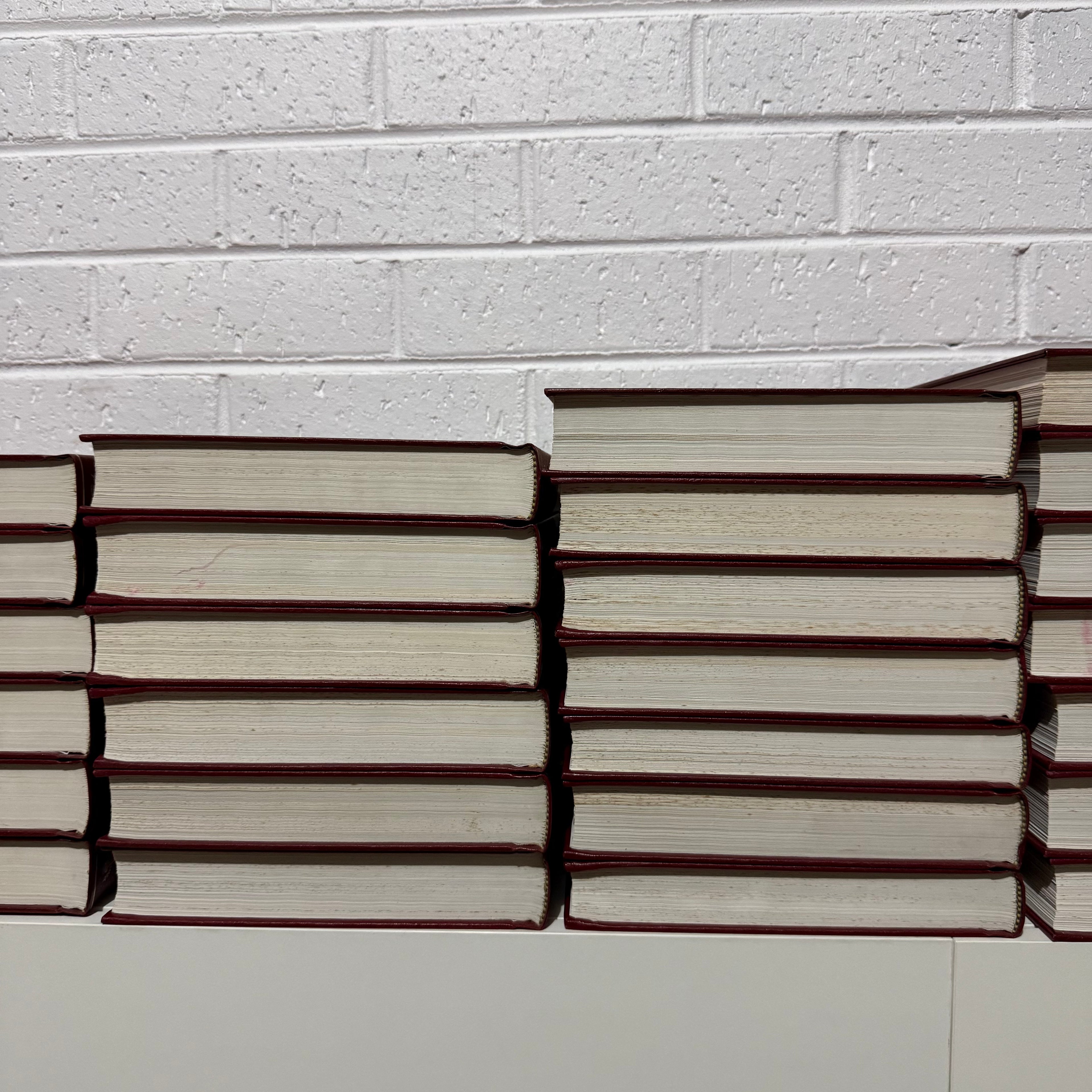 1990 Encyclopaedia Britannica Micropaedia Complete 32 Book Set, Red Edition