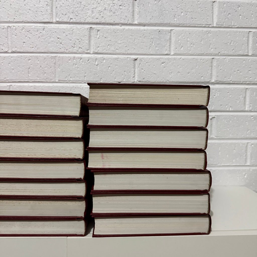 1990 Encyclopaedia Britannica Micropaedia Complete 32 Book Set, Red Edition