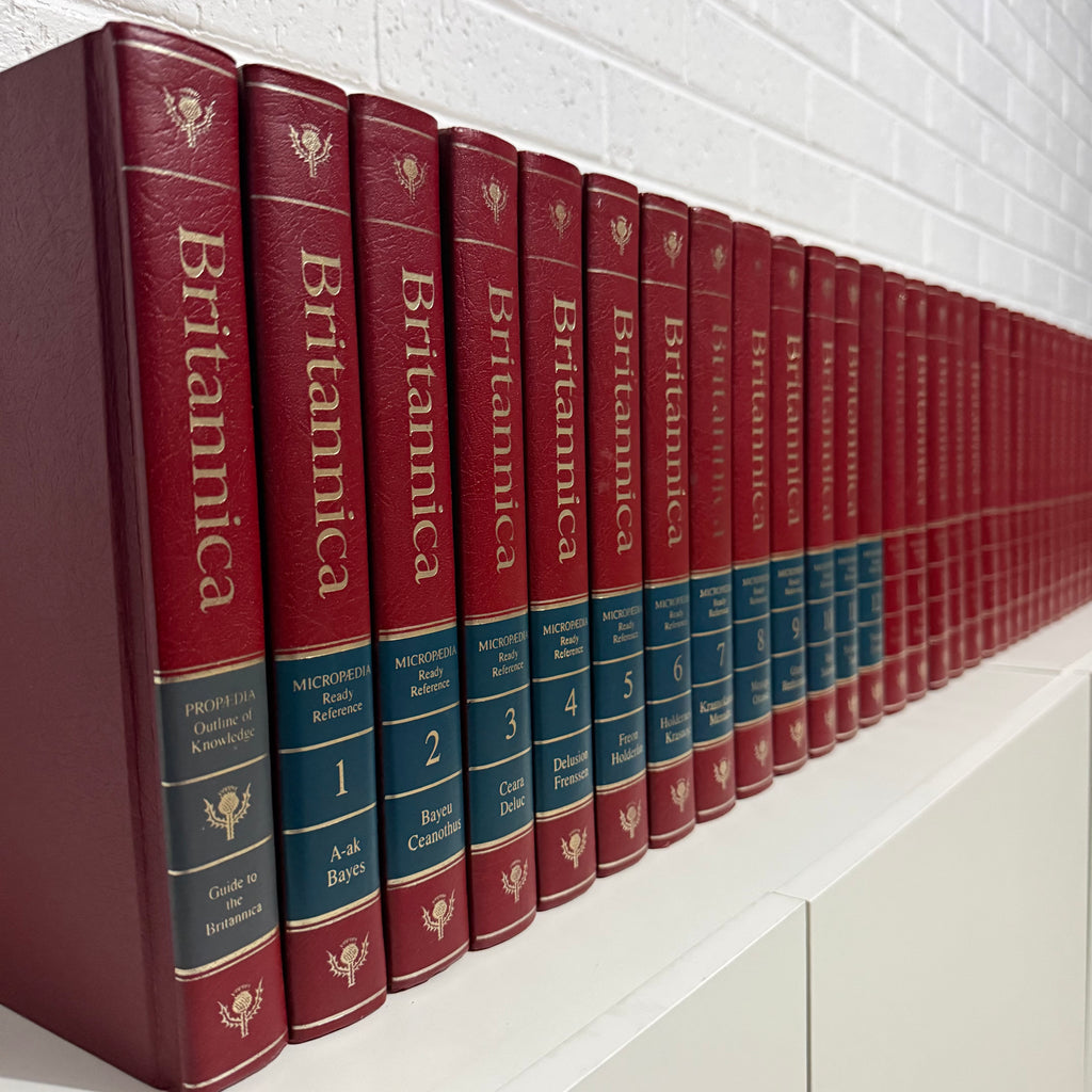 1989 Encyclopaedia Britannica Micropaedia Complete 32 Book Set, Red Edition