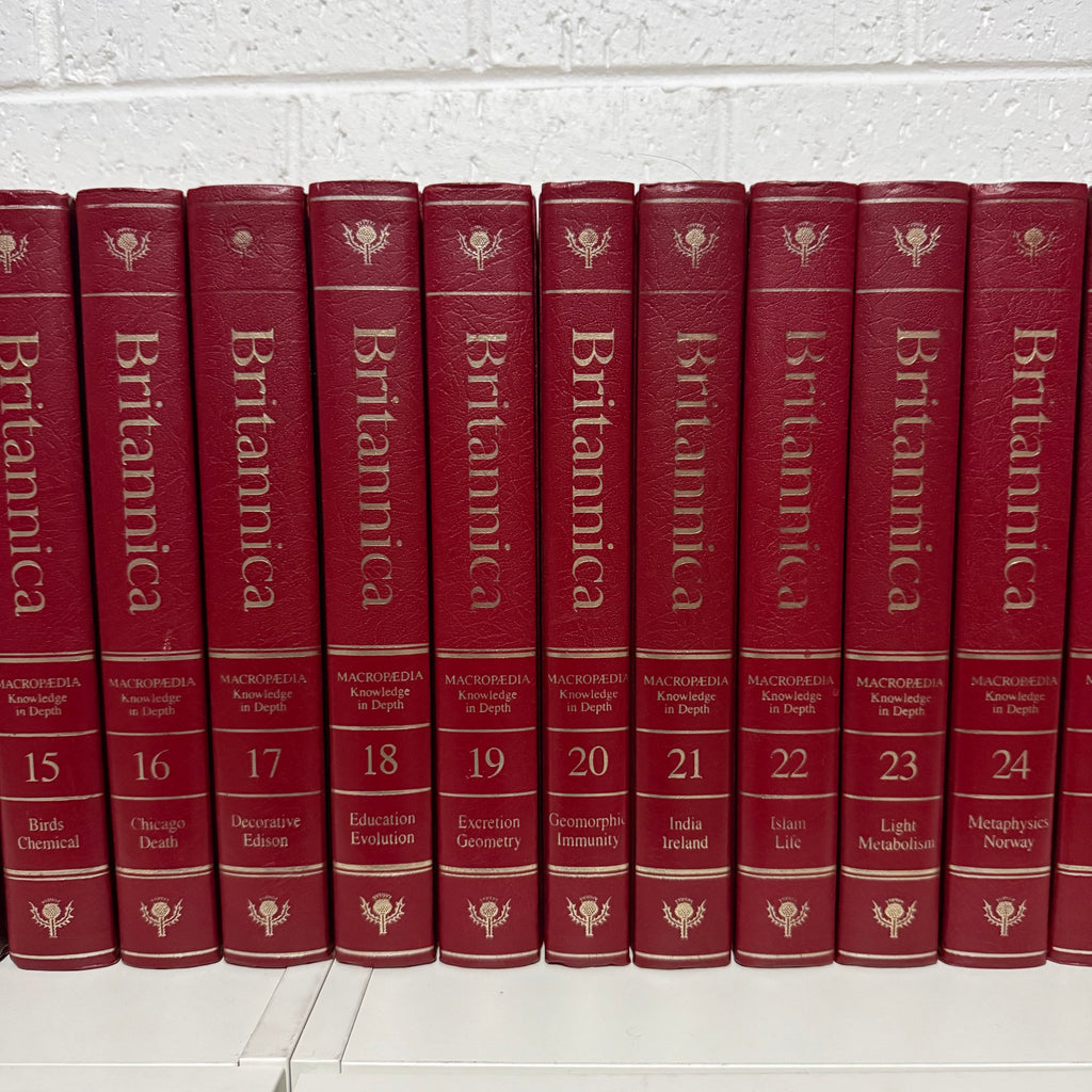 1989 Encyclopaedia Britannica Micropaedia Complete 32 Book Set, Red Edition