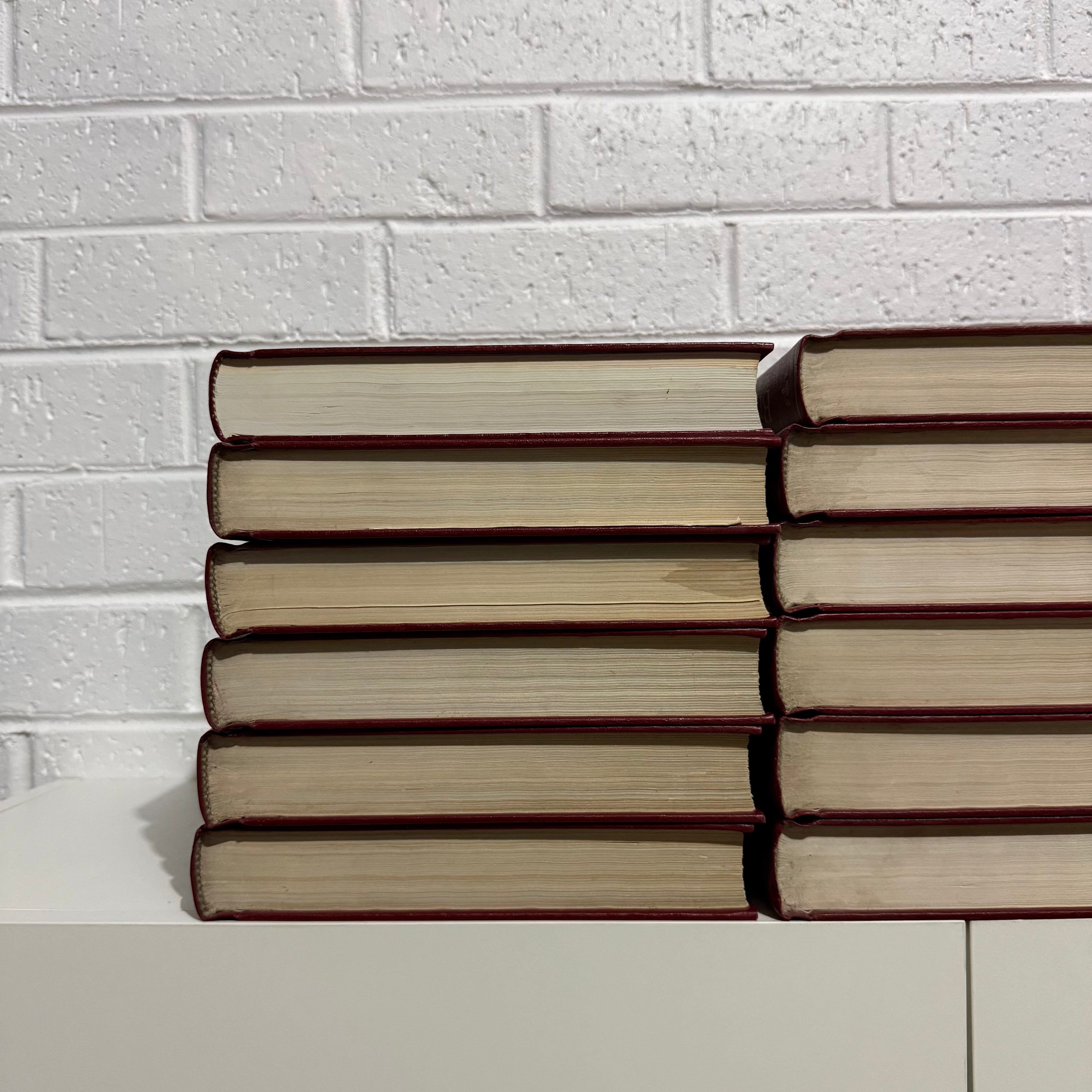 1989 Encyclopaedia Britannica Micropaedia Complete 32 Book Set, Red Edition