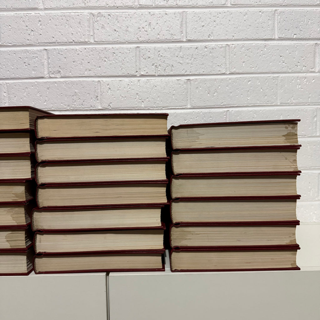 1989 Encyclopaedia Britannica Micropaedia Complete 32 Book Set, Red Edition