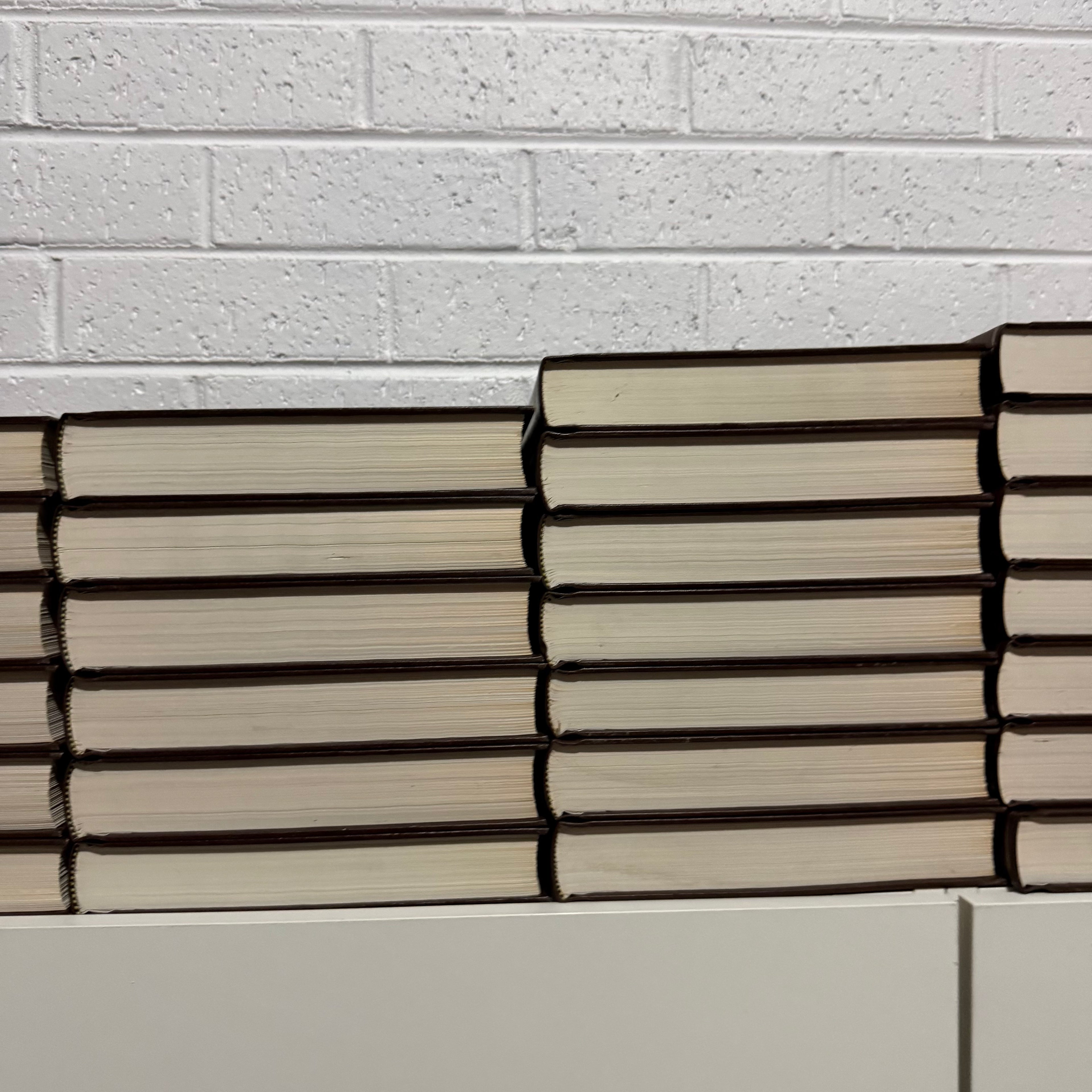 1988 Encyclopaedia Britannica Micropaedia Complete 32 Book Set, Brown Edition