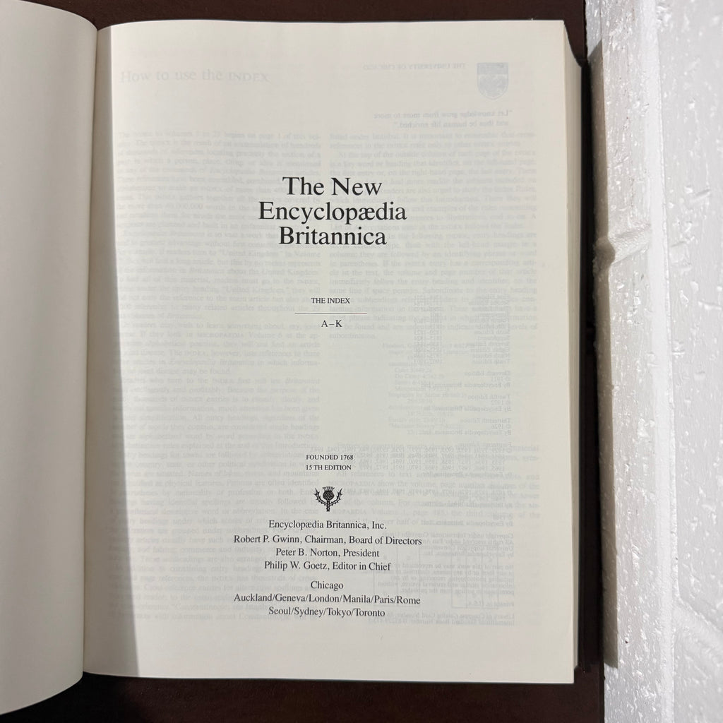 1988 Encyclopaedia Britannica Micropaedia Complete 32 Book Set, Brown Edition