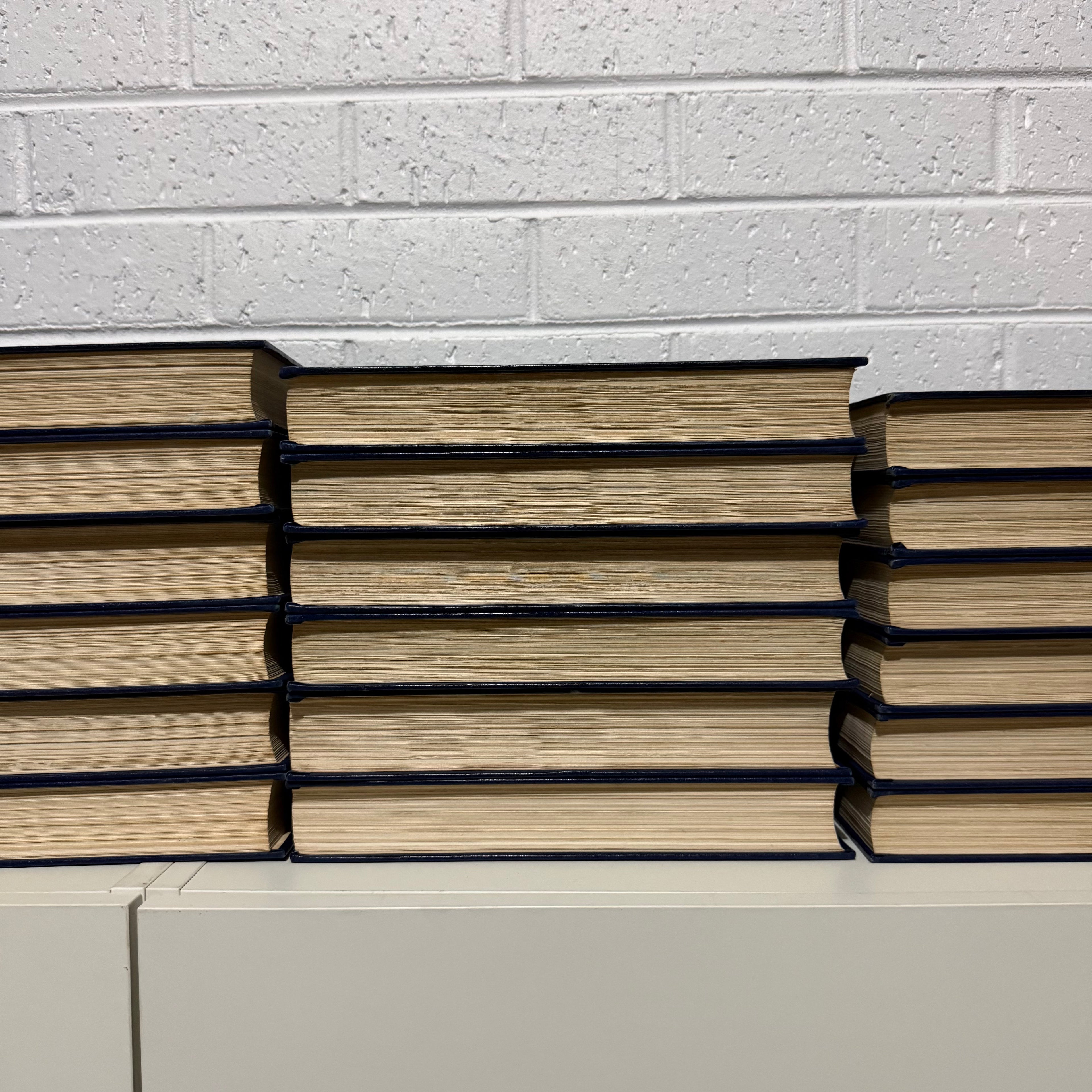 1976 Encyclopaedia Britannica Micropaedia 30 Complete Book Set - Blue Edition