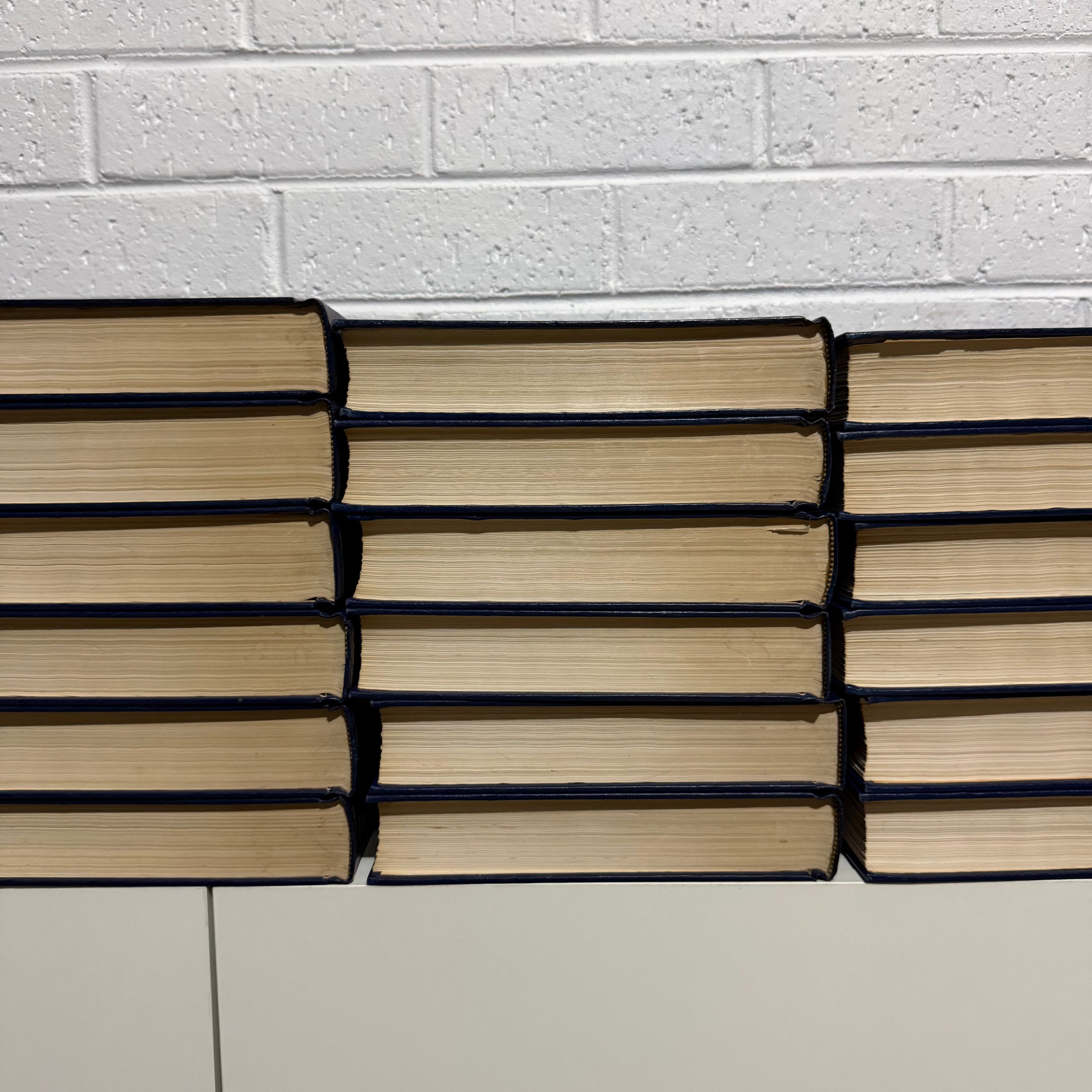 1976 Encyclopaedia Britannica Micropaedia 30 Complete Book Set - Blue Edition