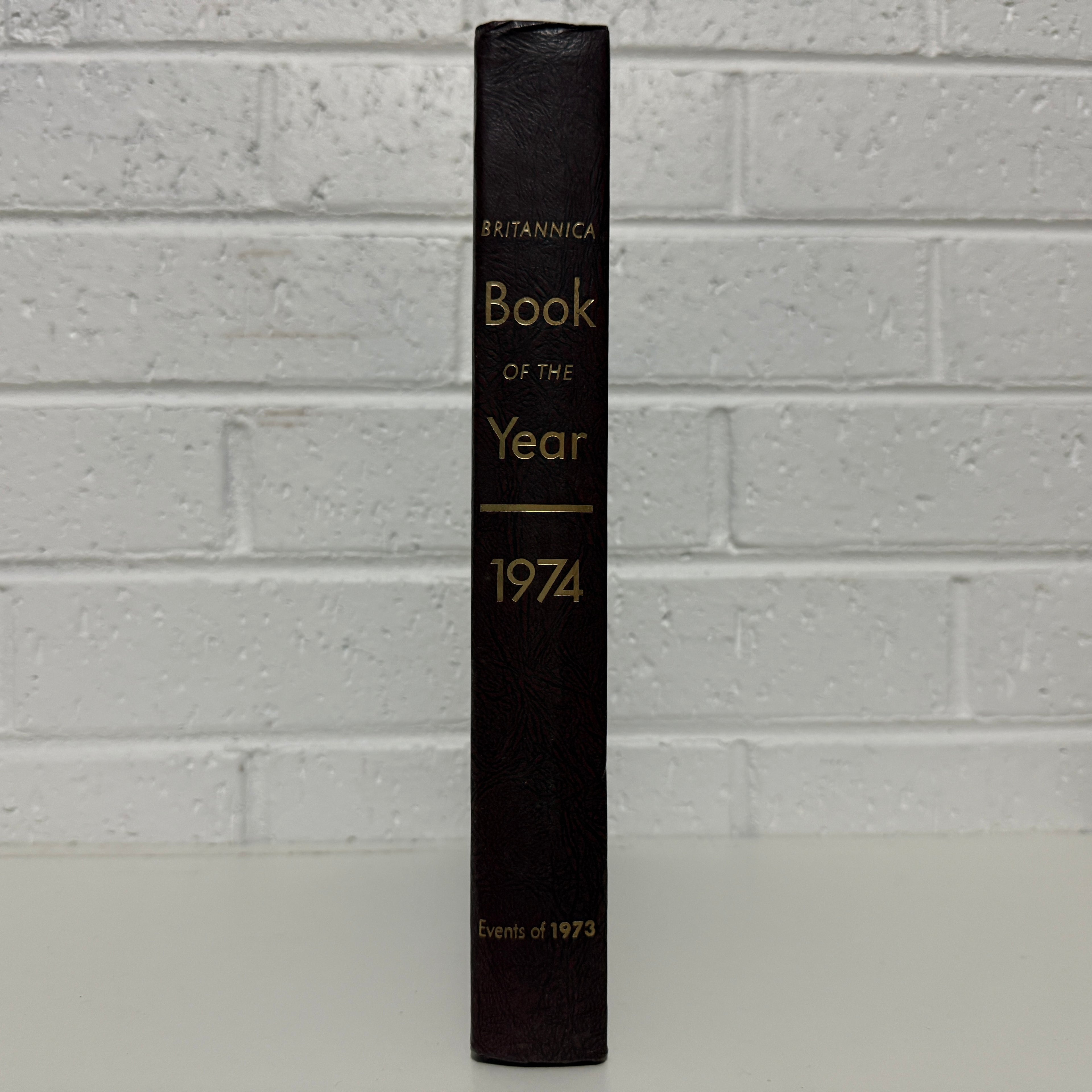 1974 Book of the Year, Encyclopaedia Britannica Burgundy Edition
