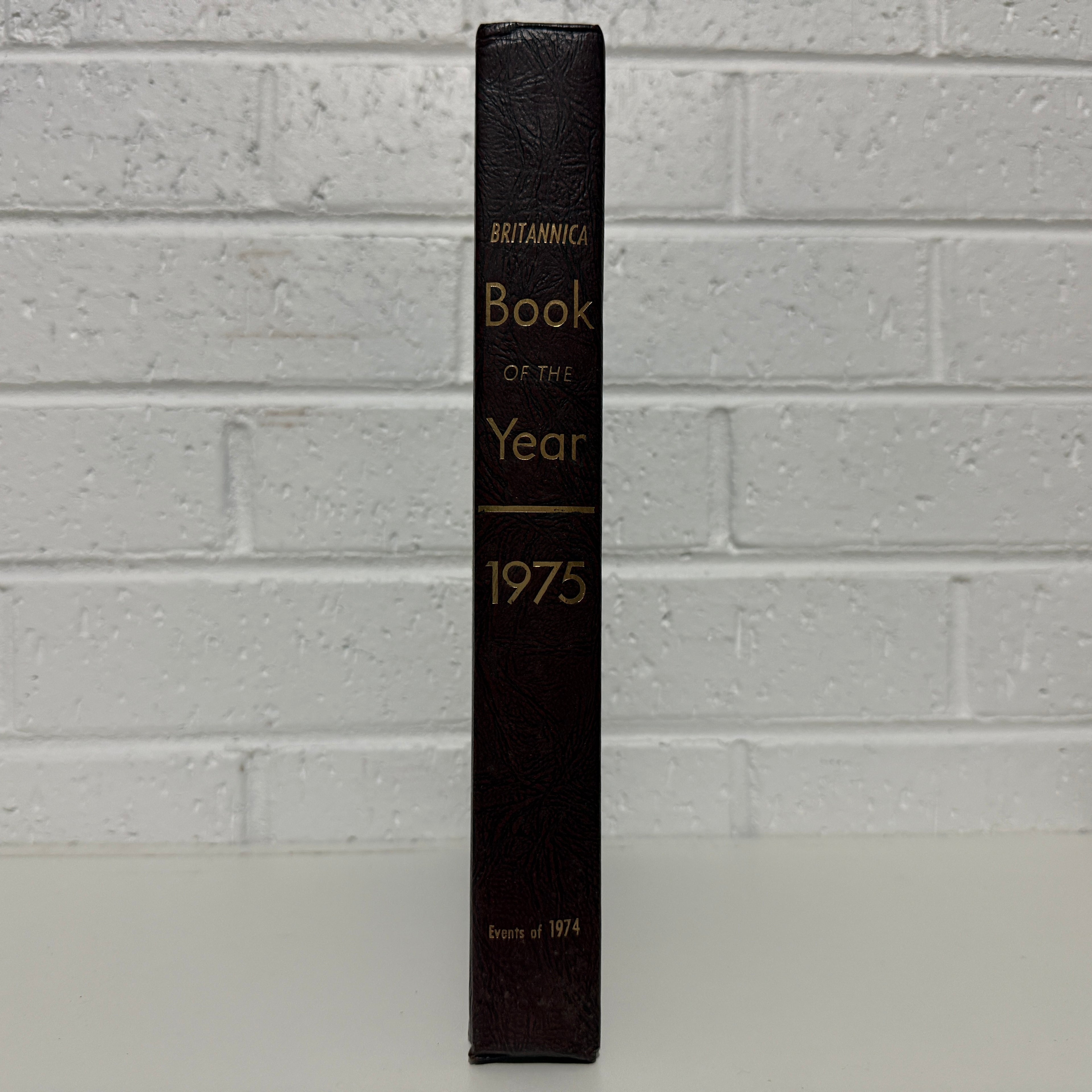 1975 Book of the Year, Encyclopaedia Britannica Burgundy Edition