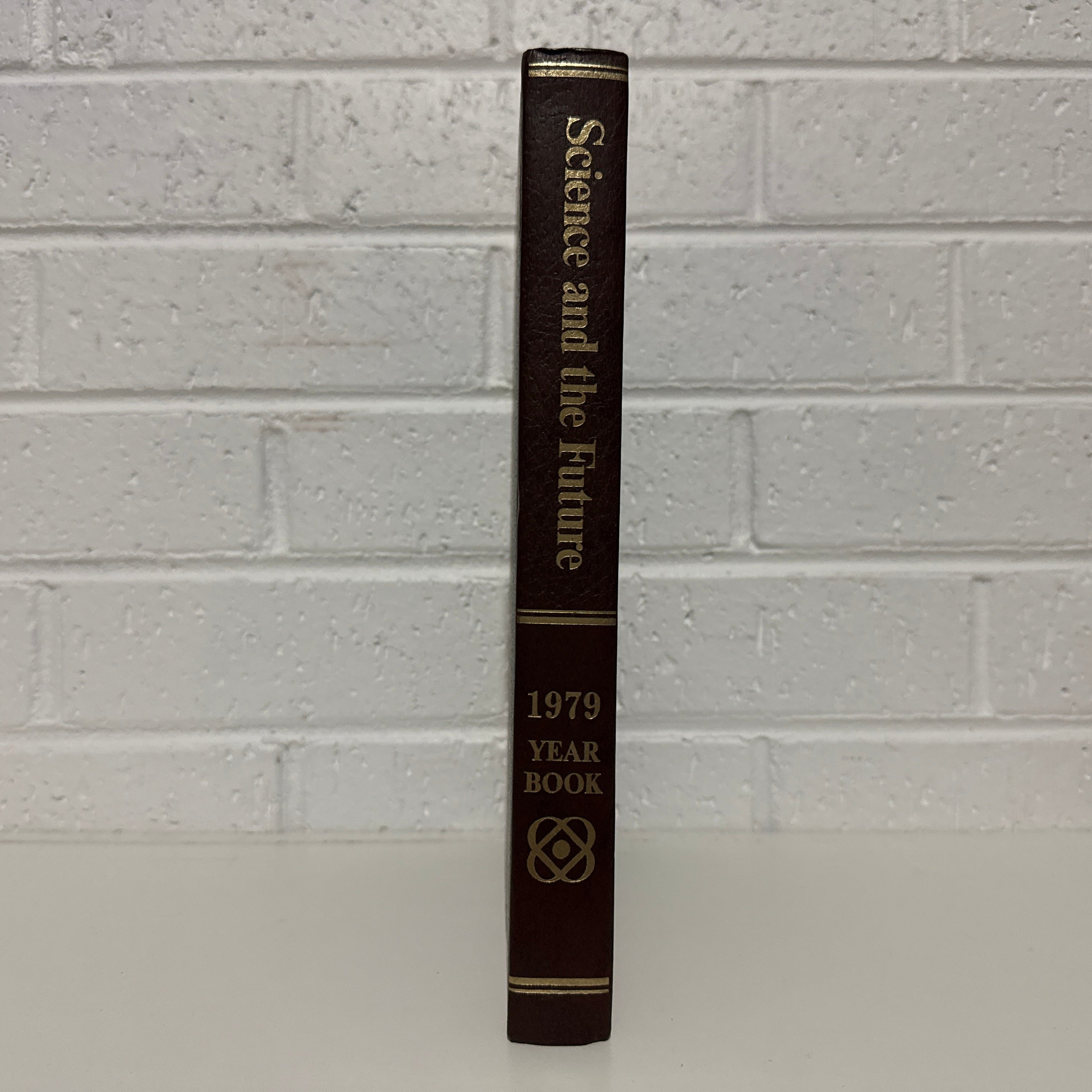 1979 Book of the Year, Science and the Future, Encyclopaedia Britannica Brown Edition