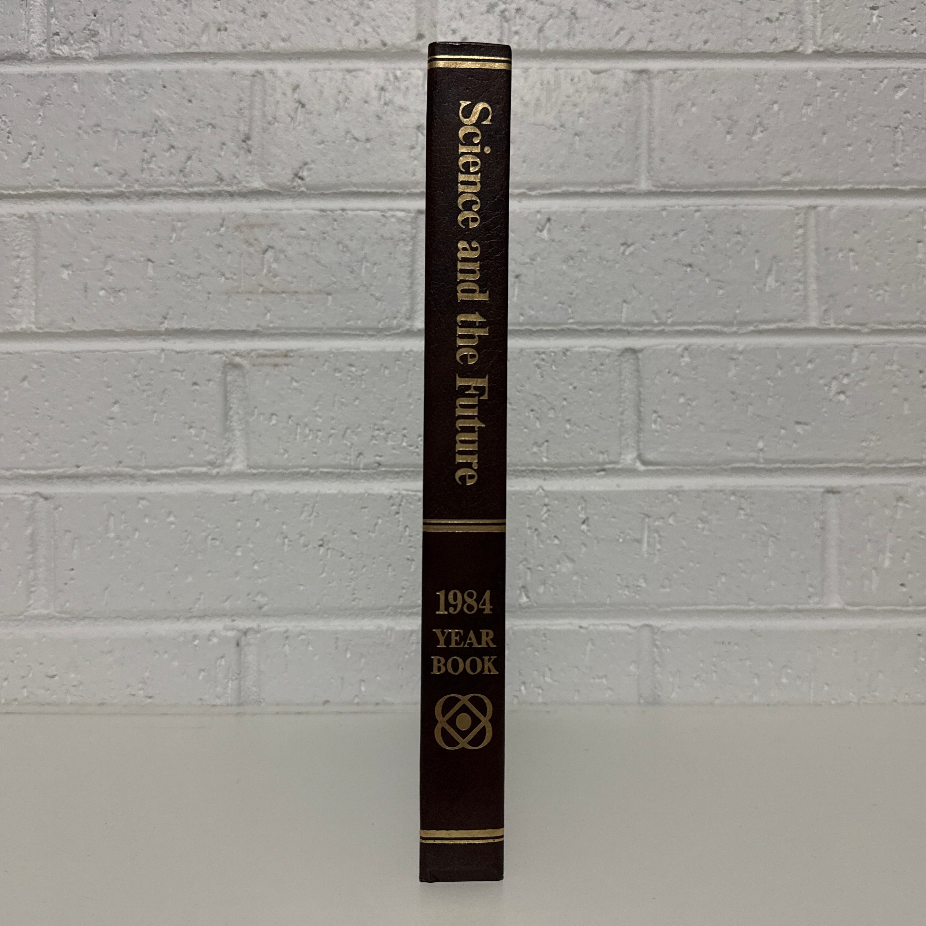 1984 Book of the Year, Science and the Future, Encyclopaedia Britannica Brown Edition